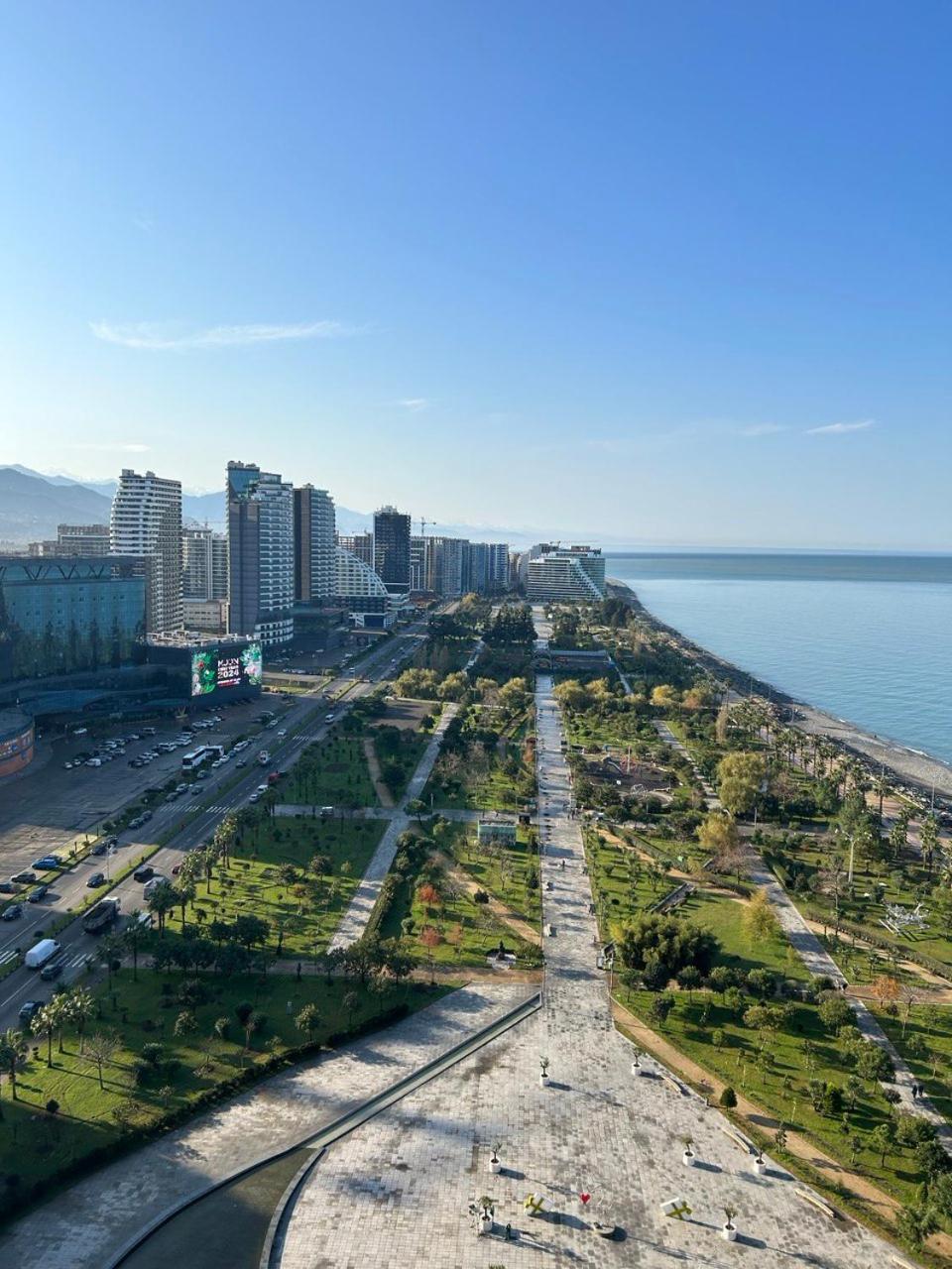 Студия С Потрясающим Видом На Море В Orbi Beach Tower 巴统 外观 照片